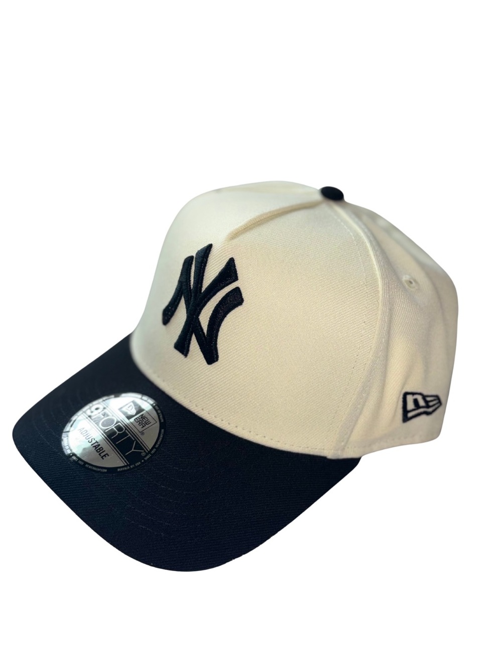 New Era Two-Tone New York Yankees Cap - White & Black